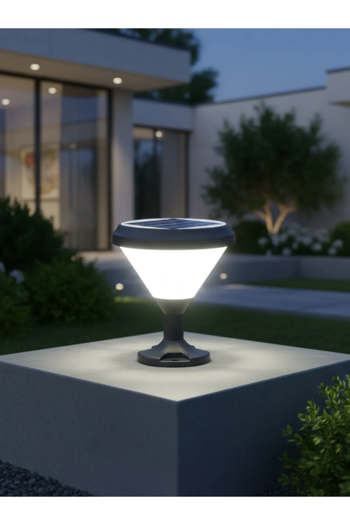 Solar LED Bahçe Armatürü
